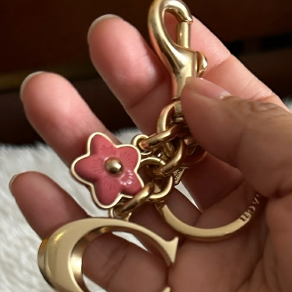 Coach Gold Taffy Signature Bag Charm - Picture 3 of 5